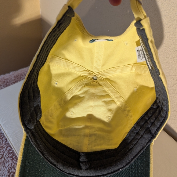 Nike Yellow Oregon Ducks Hat - Picture 6 of 8